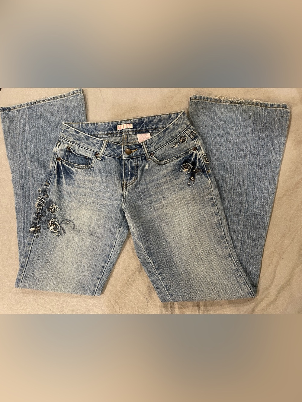 VINTAGE!! ALLOY Light Blue wide leg Jeans with Floral Embroidery & distressing